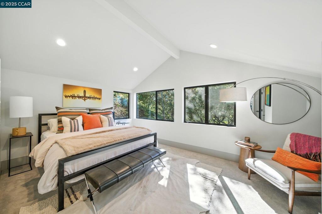 SLEEPY HOLLOW - Residential
