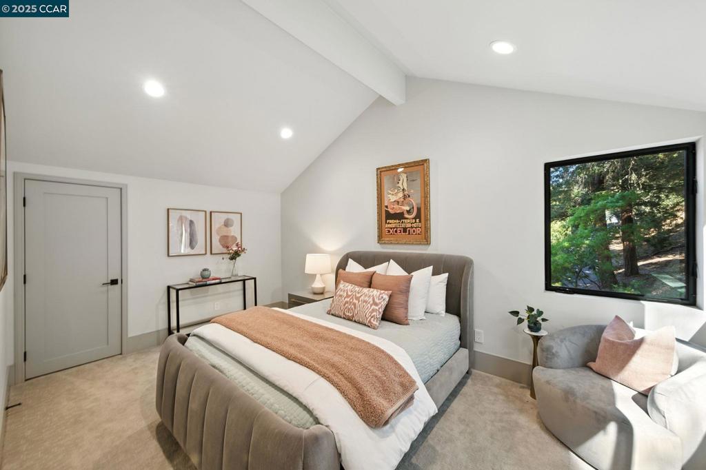 SLEEPY HOLLOW - Residential