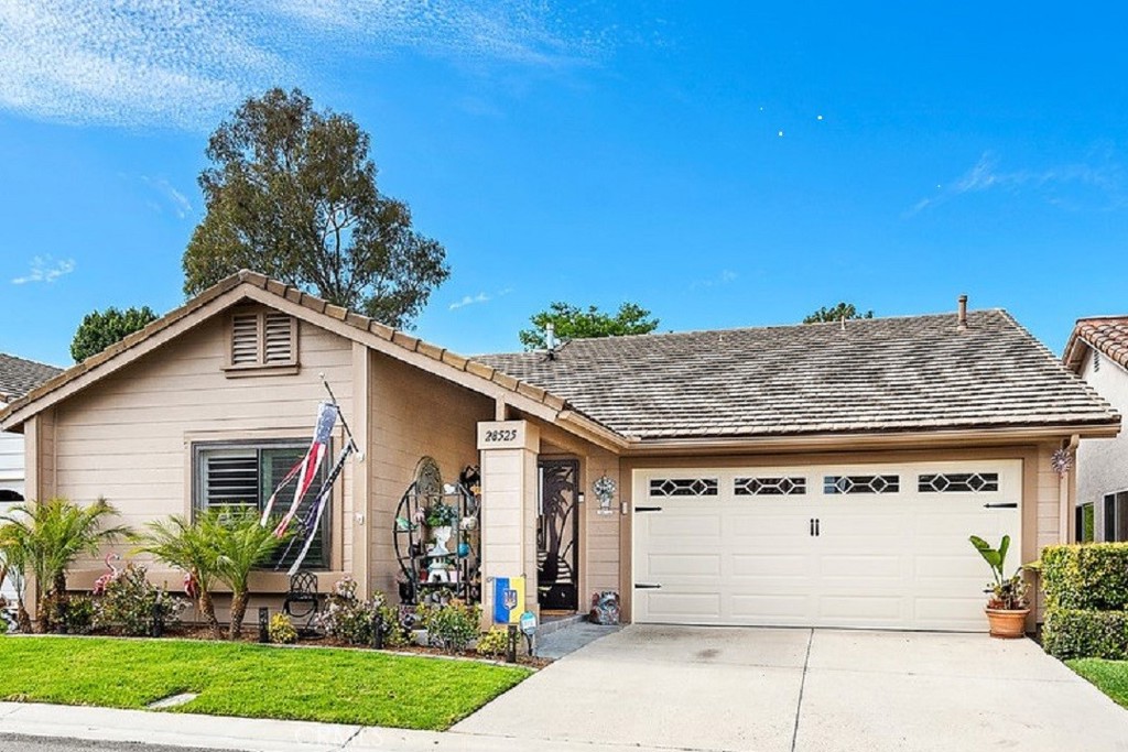 Spectacular remodeled home located on a very private cul de sac, backing to a greenbelt in Casta Del Sol. This upgraded Narciso model features 1,472 square feet of luxury with 3 bedrooms, 2 bathrooms and an attached 2-car garage. The kitchen has been remodeled including added kitchen island, recessed lighting and stainless steel appliances. The kitchen opens to the dining area with a lighted ceiling fan and access to the patio area. There is a custom fireplace in the living room again with a lighted ceiling fan, custom shutters with roll-downs for all the windows, and beautiful baseboards throughout. The large master also features a lighted ceiling fan, custom window coverings, a newer vanity area, and dual mirrored closets. One of the secondary bedrooms includes a Murphy Bed with mirrored wardrobes. The third bedroom/den has built-in book case and has direct access to the side patio. The enclosed wrap-around patio features custom tile flooring, and dual skylights for year round enjoyment. Almost all windows and doors look out upon the private greenbelt with a large fully landscaped hillside.
The community is spread throughout 484 acres of mature trees and beautiful hills. Association covers outside trim painting, lawn care, and trash. There are two recreation centers which offers pool spa, clubhouse, tennis, gym, paddle tennis, shuffleboard courts, billiards and much more. This is a 55+ community that one resident must be 55 years or older with the other residents being 45 years or older.