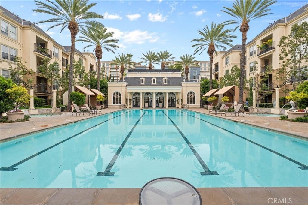 3160 Watermarke PL