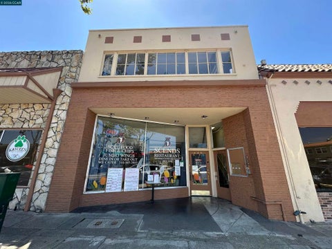 Photo of 635 E 14Th St ST, San Leandro, CA 94577 (MLS # 41142330)