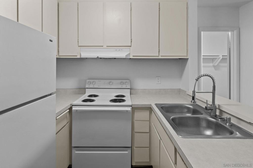 Clairemont - Residential