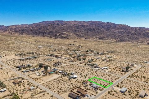 Photo of 7 Sunrise, 29 Palms, CA 92277 (MLS # OC26113447)