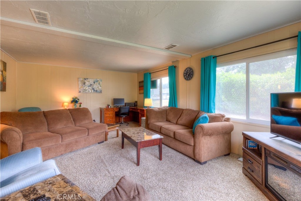 329 Ridgecrest Pkwy