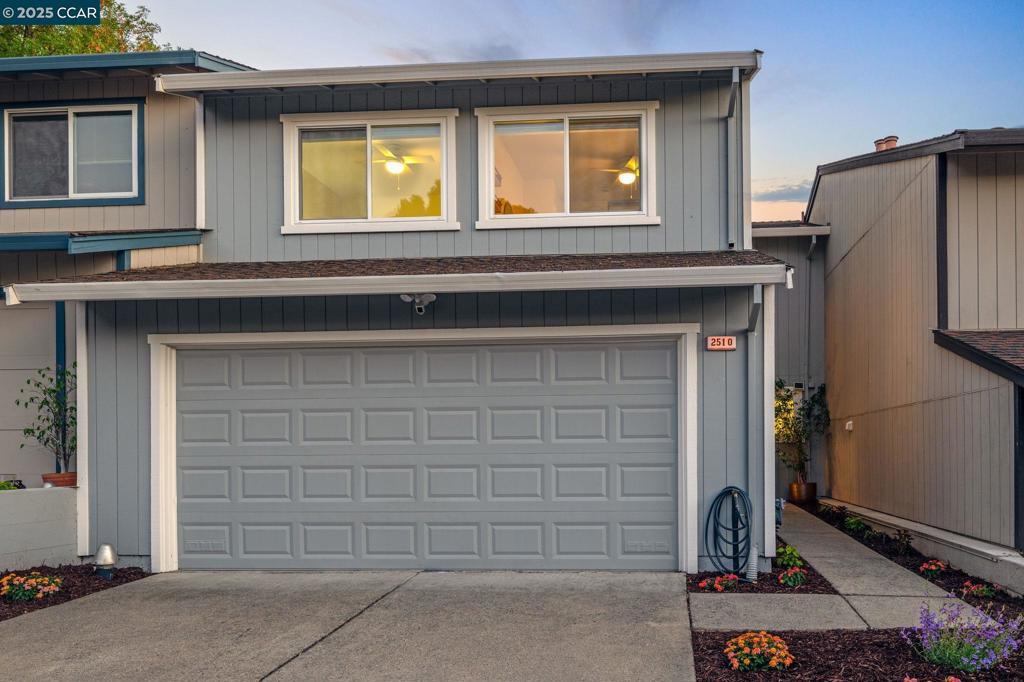 SUNRISE RIDGE - Residential