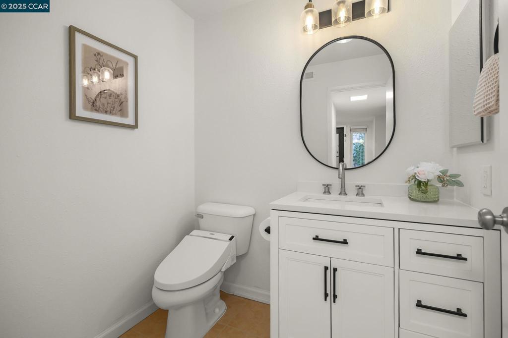 SUNRISE RIDGE - Residential