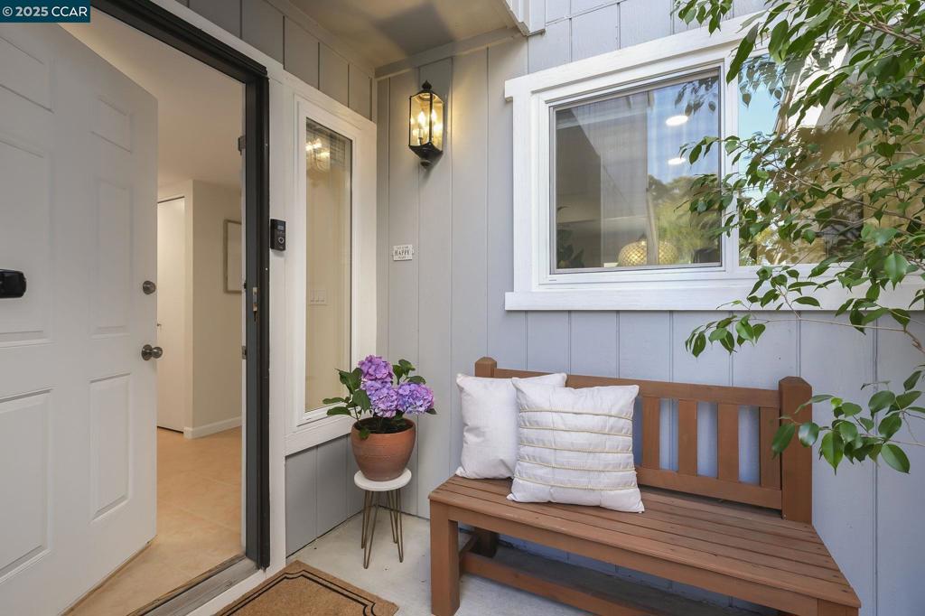 SUNRISE RIDGE - Residential