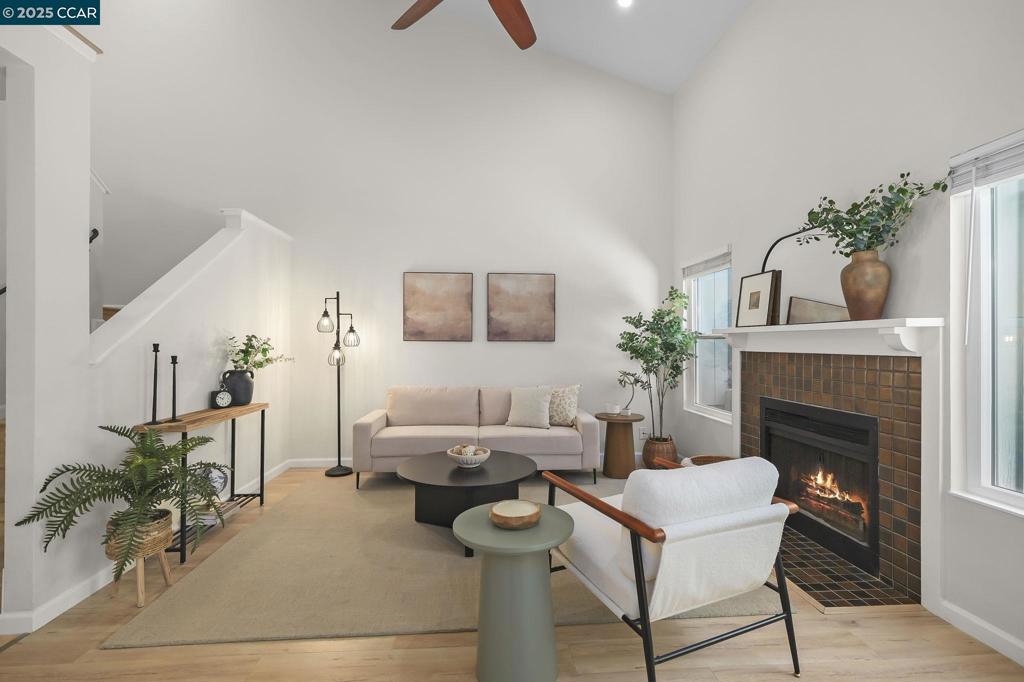 SUNRISE RIDGE - Residential