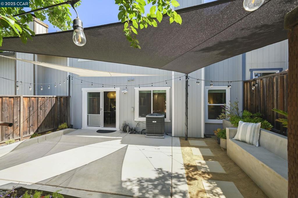 SUNRISE RIDGE - Residential