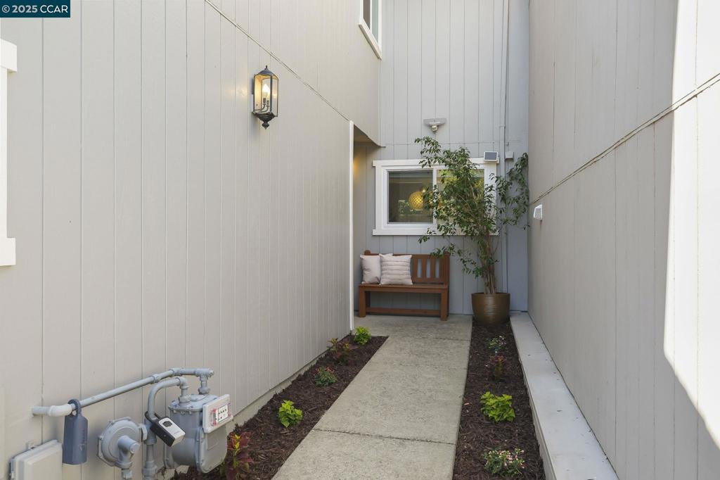 SUNRISE RIDGE - Residential