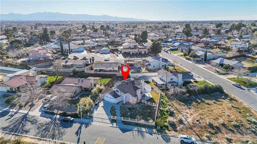14260 Meadow Grove