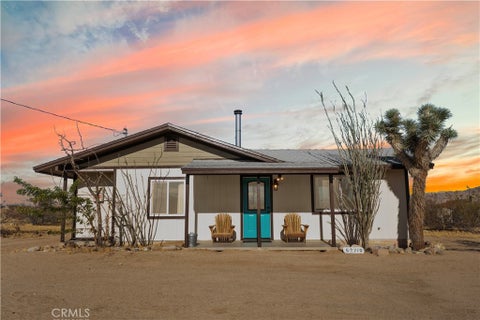 Photo of 62710 Terrace Drive, Joshua Tree, CA 92252 (MLS # JT26190885)