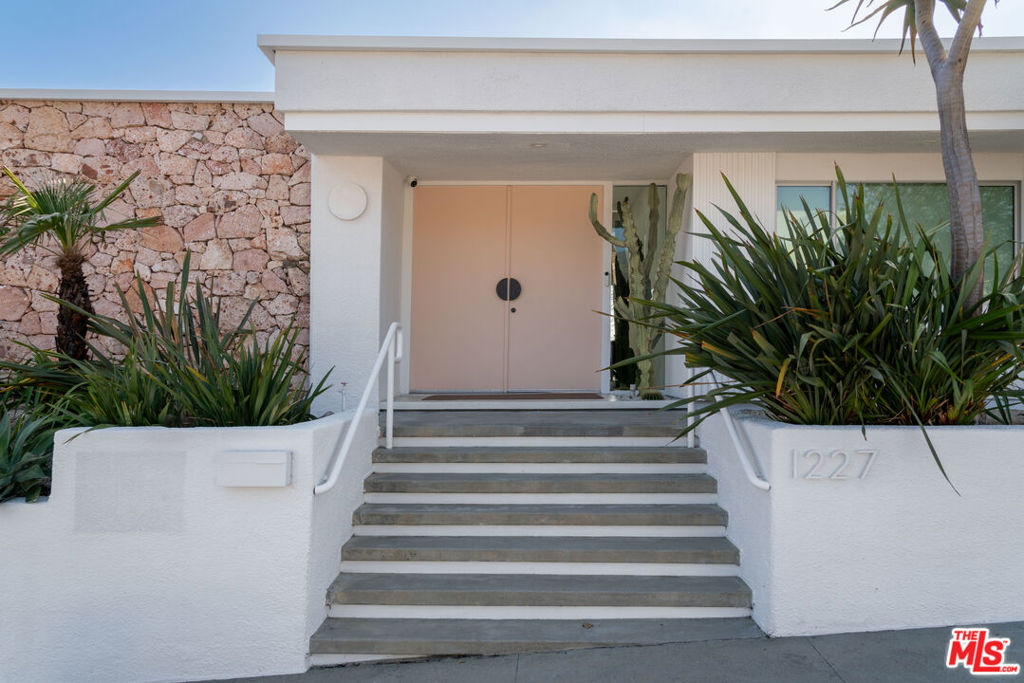 1227 Tellem Drive