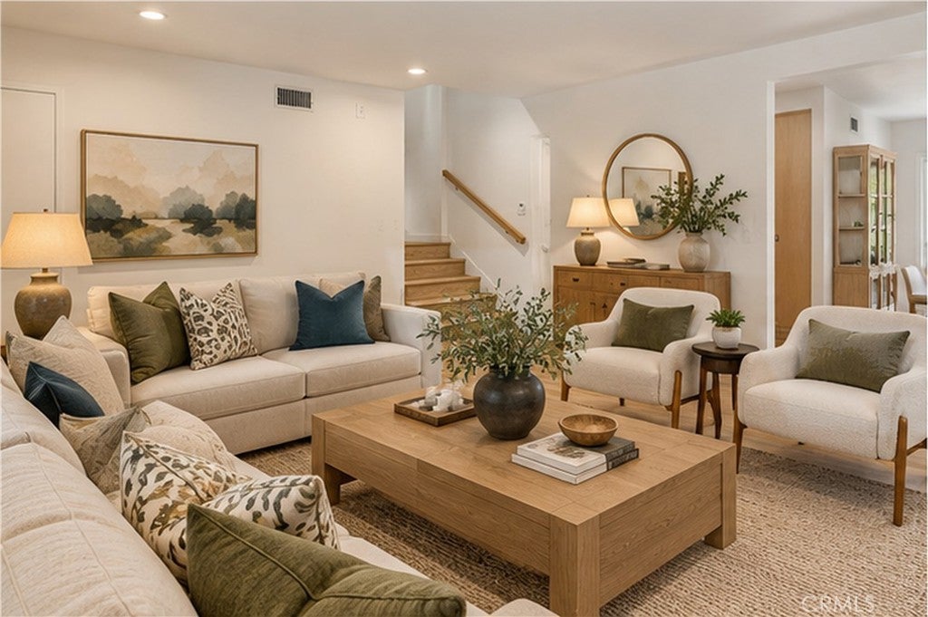 4776 Excelente Drive