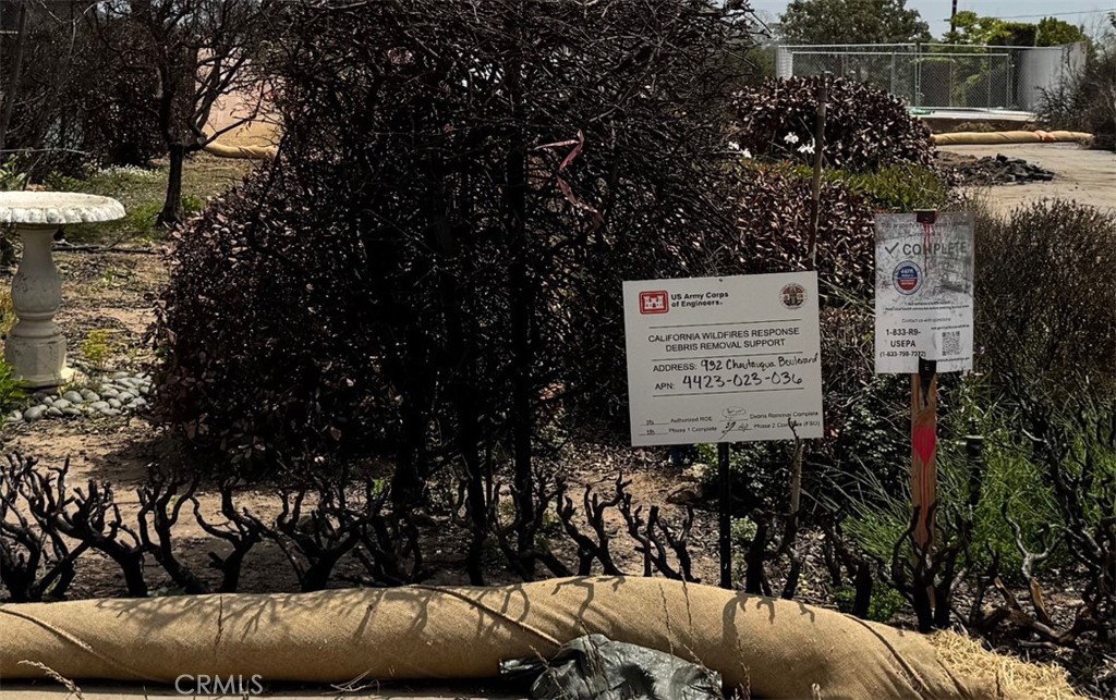 932 Chautauqua Boulevard