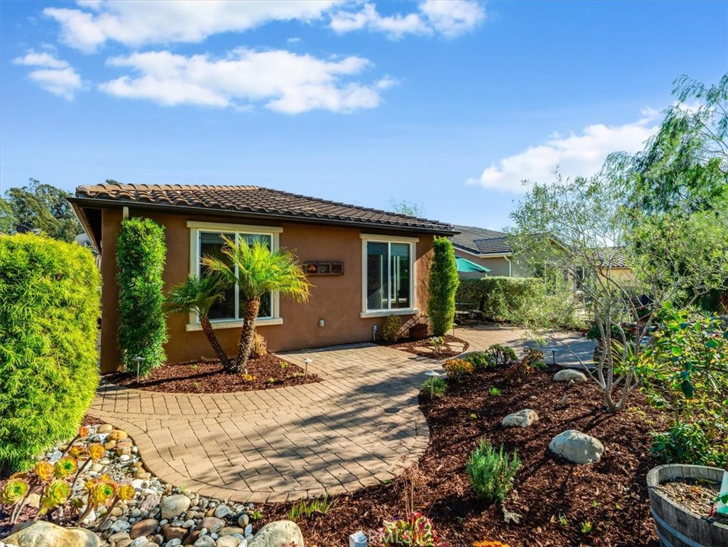 Trilogy(600) - Residential