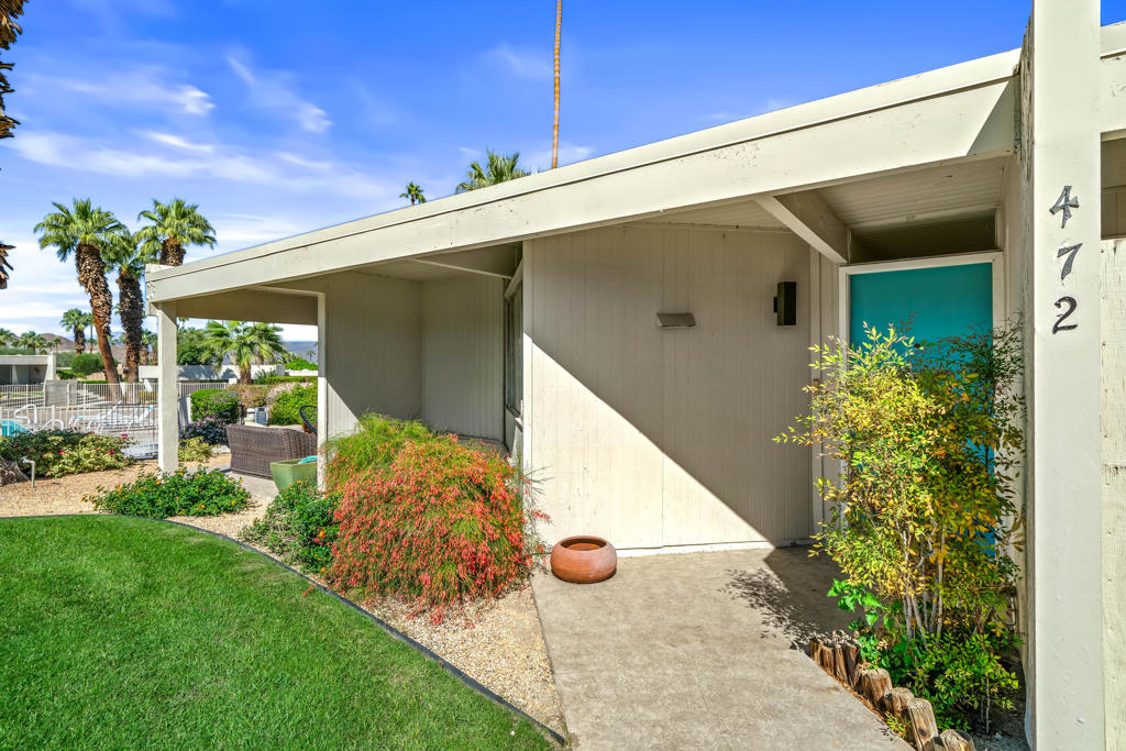 472 Sandpiper Street