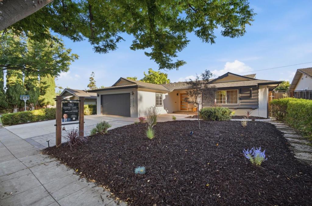5220 Shady Avenue