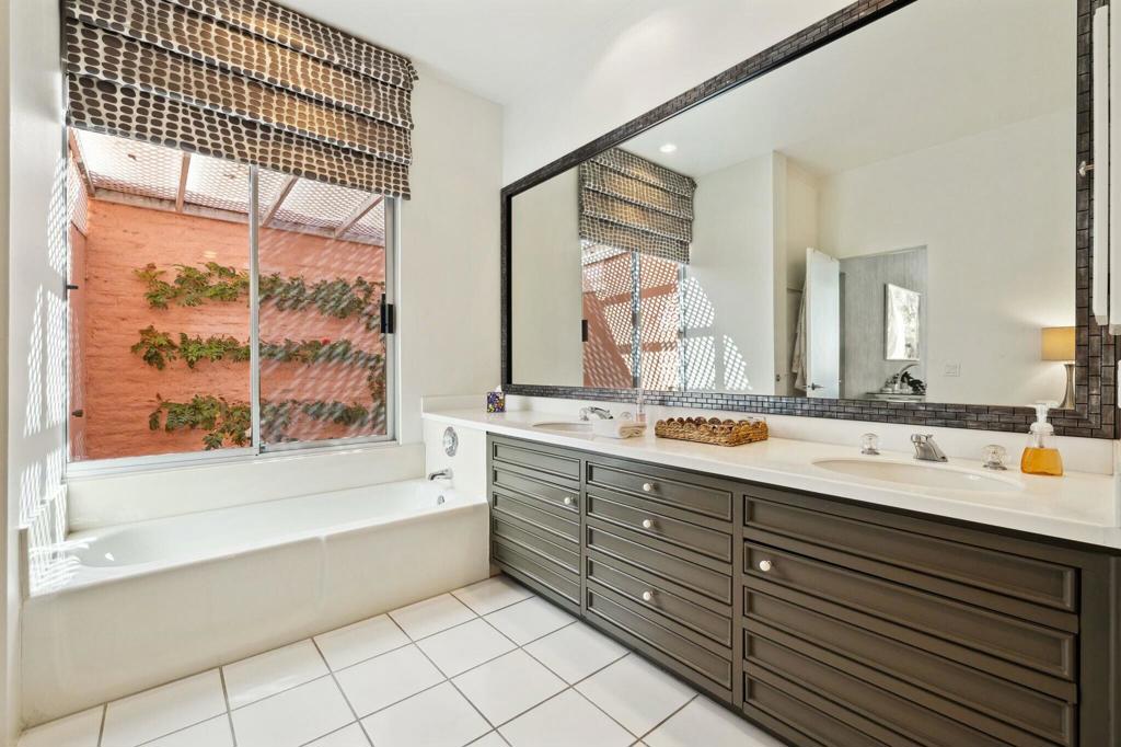 Marrakesh Country Cl - Residential