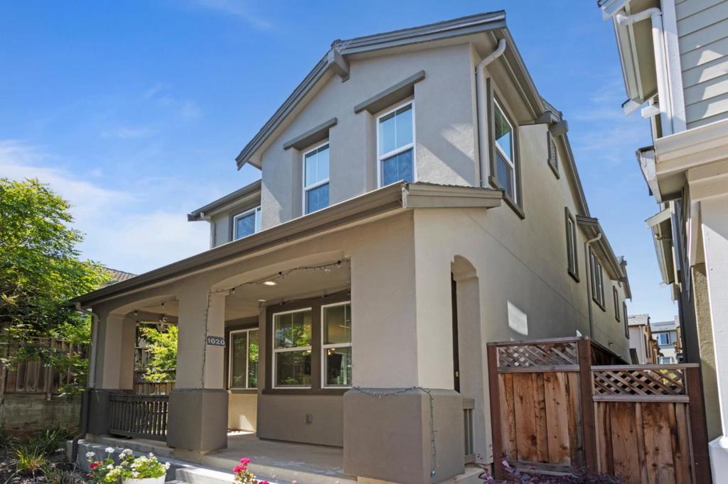 Don't miss this rare find in the heart of Almaden Valley! This stunning newer-construction single-family residence offers a perfect blend of modern elegance and everyday comfort. Thoughtfully designed with high-end finishes, sleek stainless steel appliances, and an expansive primary suite featuring a walk-in closet and serene mountain views, the home provides both style and functionality. Upstairs laundry adds convenience, while abundant natural light enhances the airy, open feel. A ground-level bedroom and full bath offer ideal flexibility for guests, multigenerational living, or a home office. One of only a few homes in this exclusive ten-residence enclave to enjoy added seclusion with open space on three sides this northeast-facing property offers rare privacy. Located near top-rated Almaden schools, scenic hiking trails, and the amenities of Almaden Plaza.