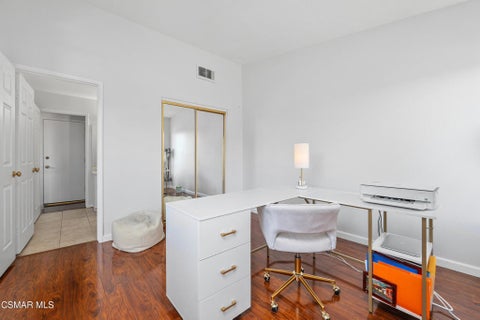 Tiny photo for 881 Warwick Avenue, Thousand Oaks, CA 91360 (MLS # 226003034)