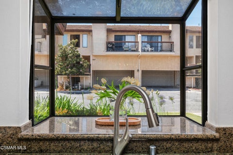 Tiny photo for 881 Warwick Avenue, Thousand Oaks, CA 91360 (MLS # 226003034)