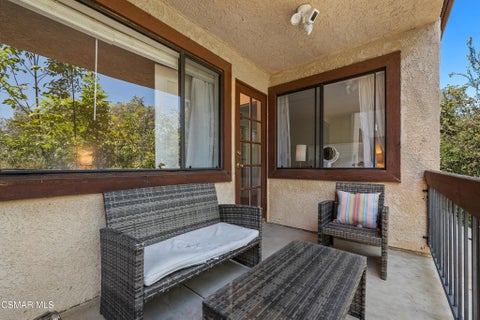 Tiny photo for 881 Warwick Avenue, Thousand Oaks, CA 91360 (MLS # 226003034)