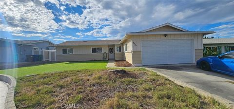 Photo of 10443 Nate Way, Santee, CA 92071 (MLS # SW25244042) Photo of 10443 Nate Way, Santee, CA 92071 (MLS # SW25244042)