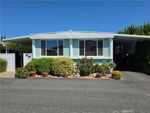 Photo of 8901 Eton Ave #90, Canoga Park, CA 91304 (MLS # SR26186770)