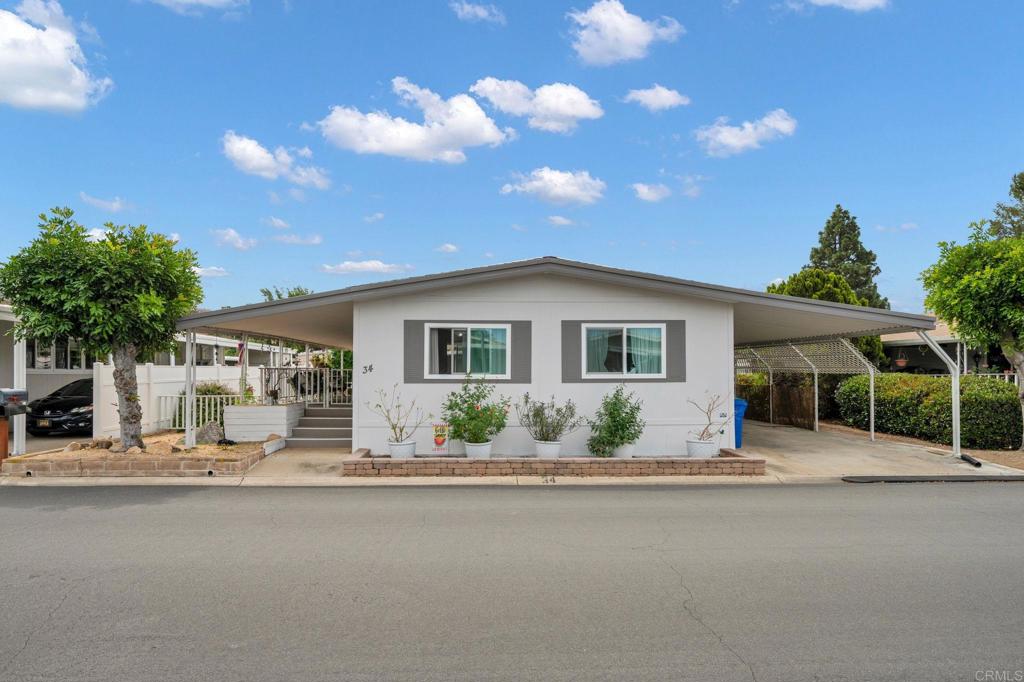 9255 N Magnolia Avenue 34