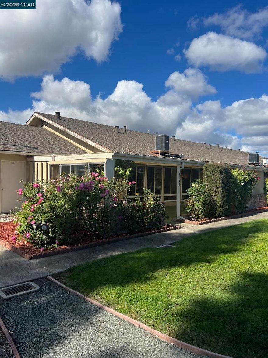Darling 55+ community. super clean 2 bedroom, one bath end unit siding to open space. Fresh paint and carpet. Vacant and ready for occupancy! Open Saturday and Sunday 10/11,12  1:00 - 4:00.
