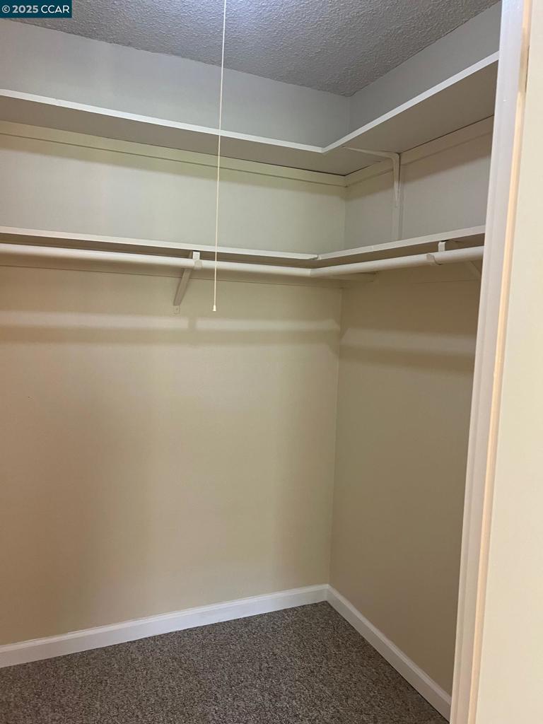 SUNNY GLEN - Residential