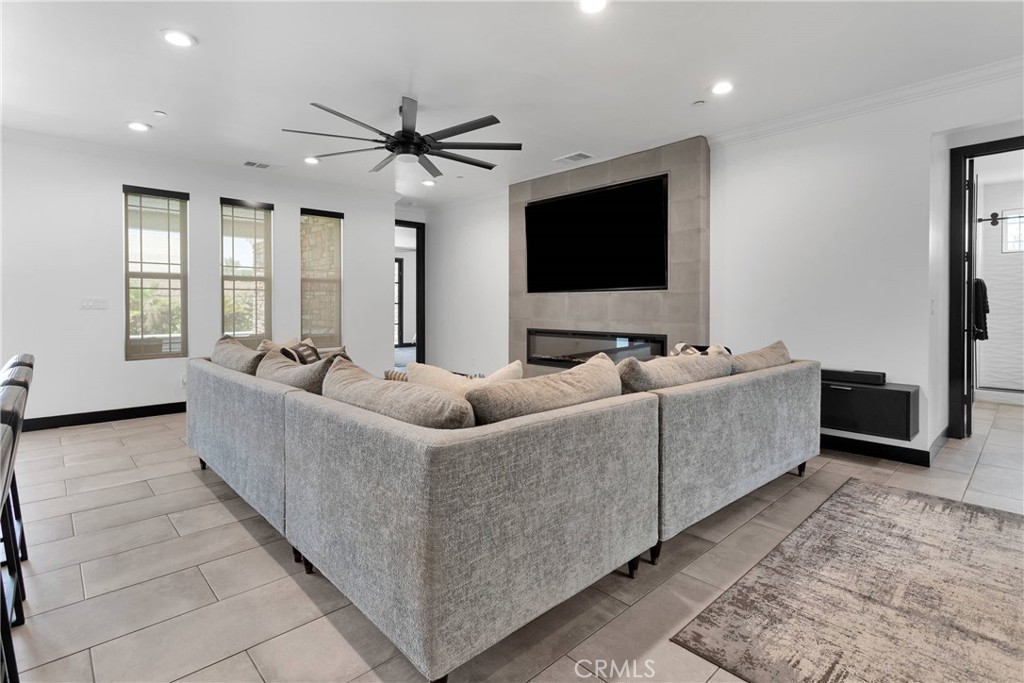 14258 Crow Road
