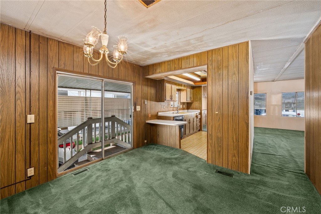 400 Greenfield Drive 18