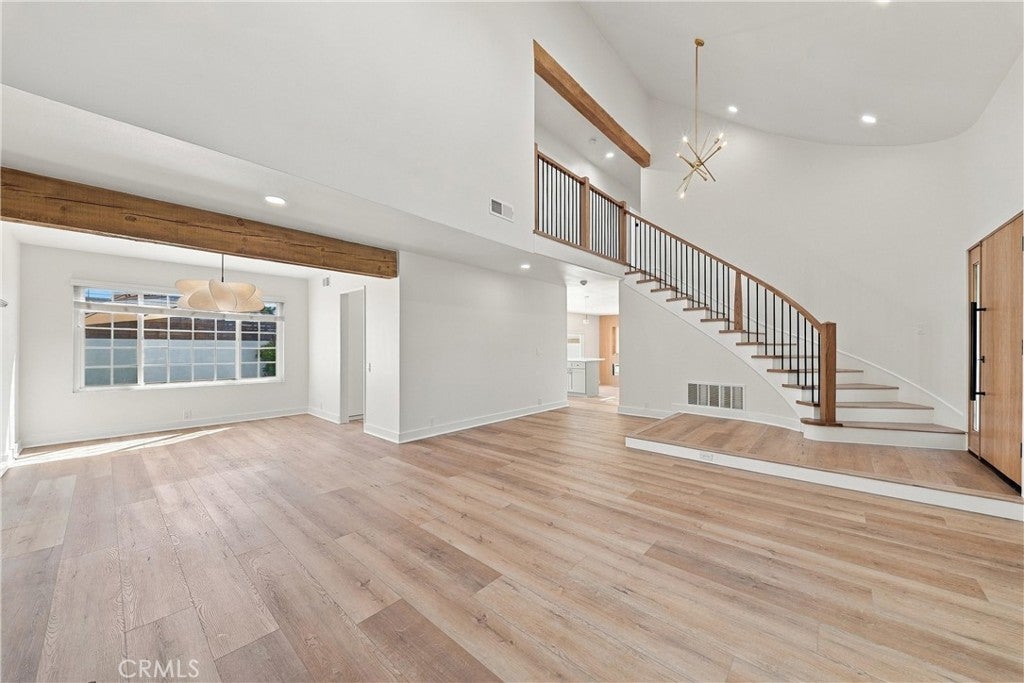 19552 Helena Circle