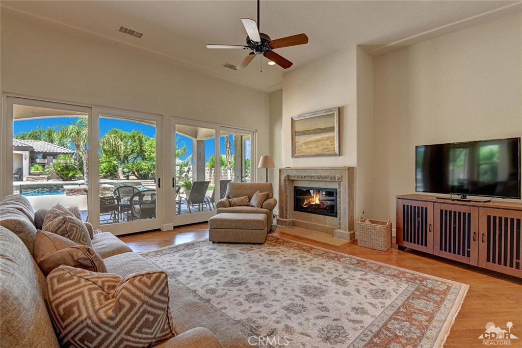 Stone Gate - Residential