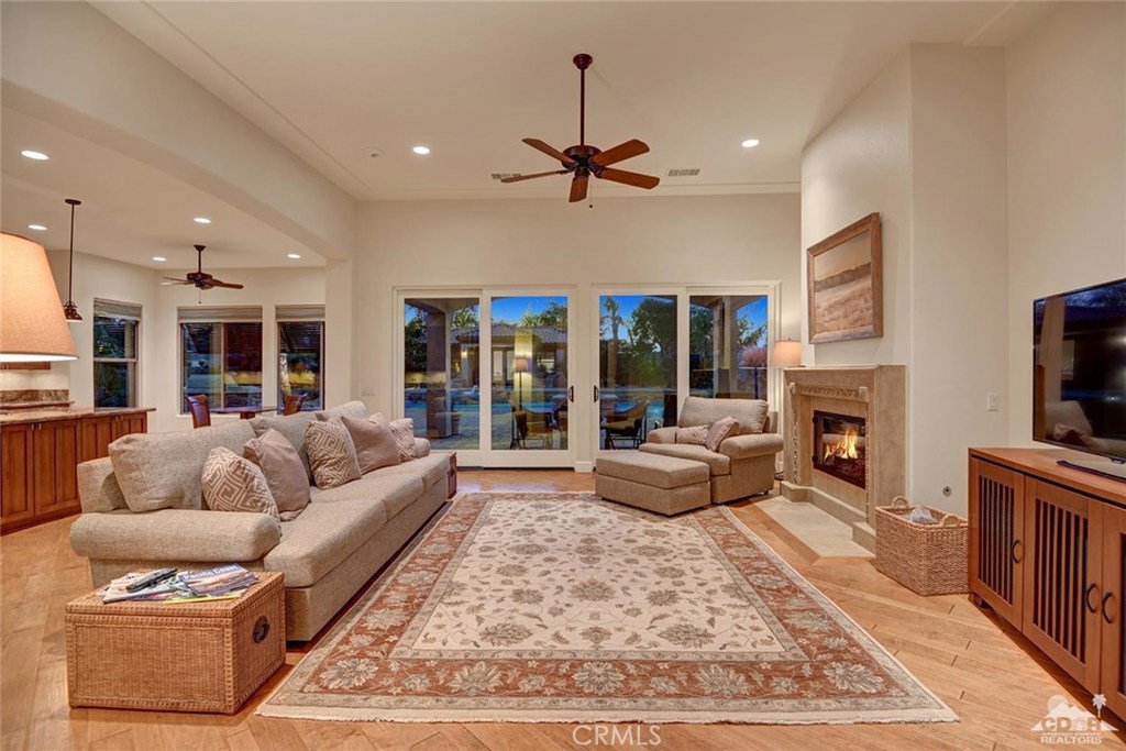 Stone Gate - Residential