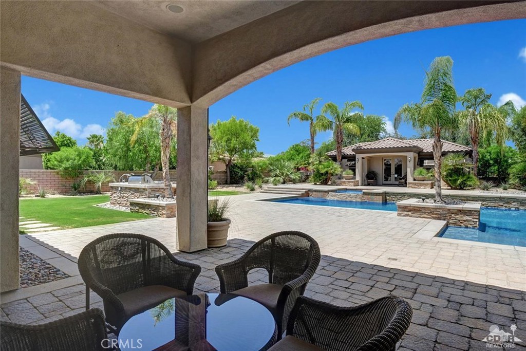 Stone Gate - Residential