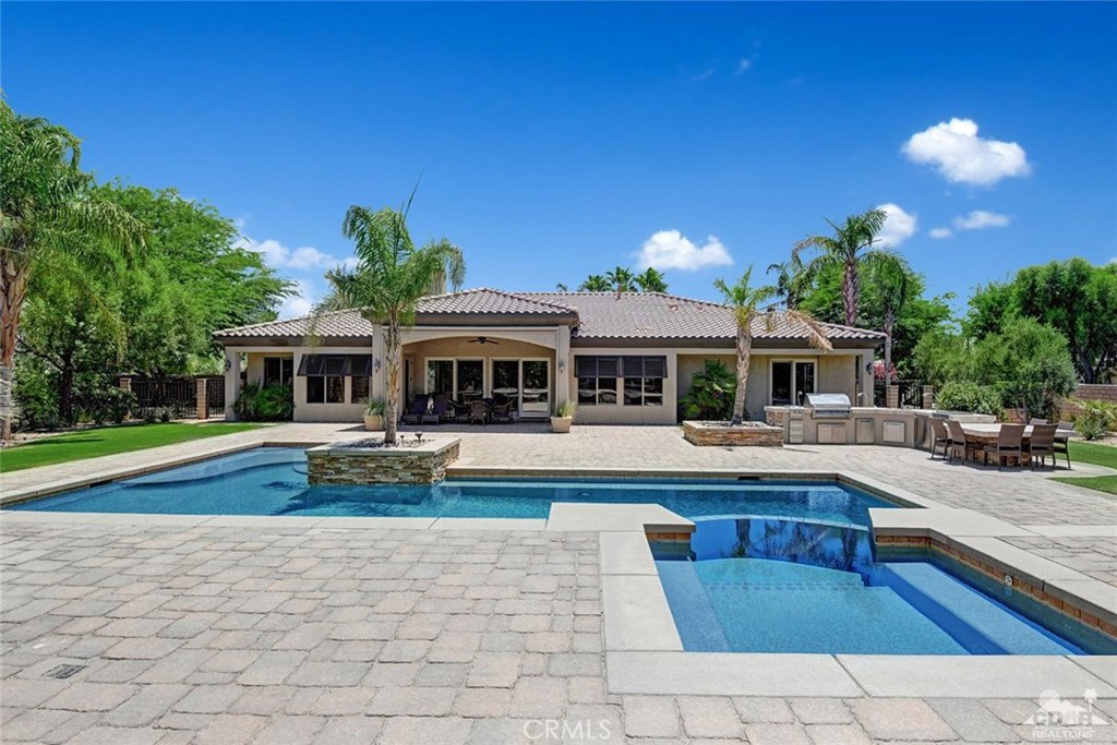 Stone Gate - Residential