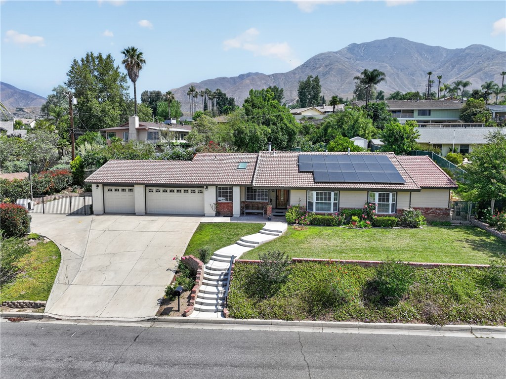 6691 Orangewood