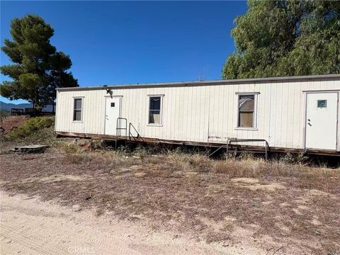 Photo of 43590 Sage Rd, Aguanga, CA 92536 (MLS # SW25242720)