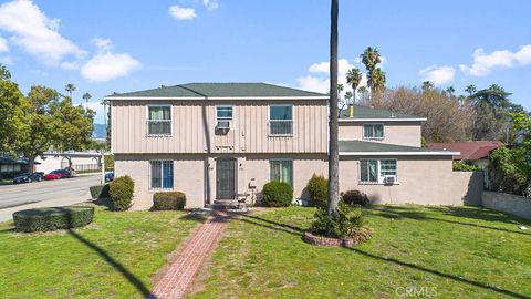 Photo of 394 W 17th Street, San Bernardino, CA 92405 (MLS # IG25089426)