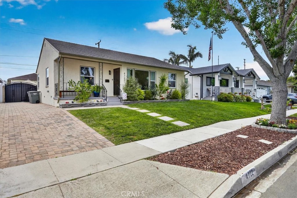 4722 OCANA Avenue