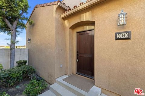 Photo of 20140 Pienza Lane, Porter Ranch, CA 91326 (MLS # 26831465)