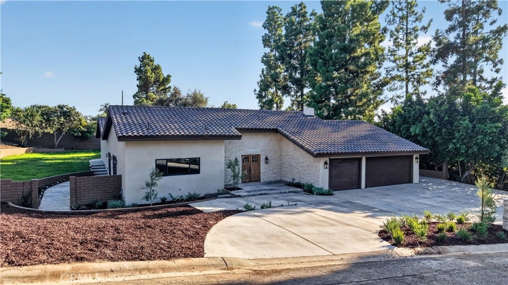 5092 E Equestrian