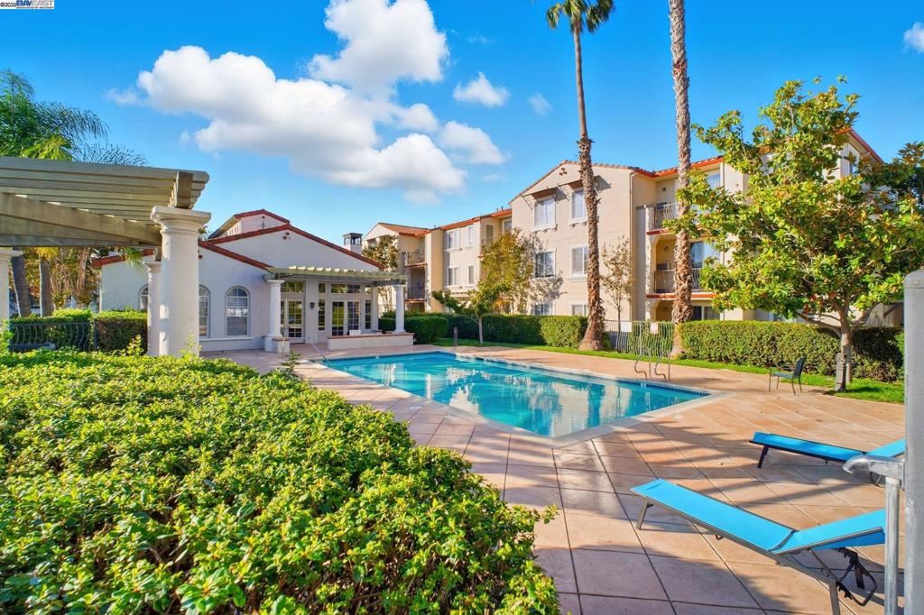 MONTE VISTA - Residential