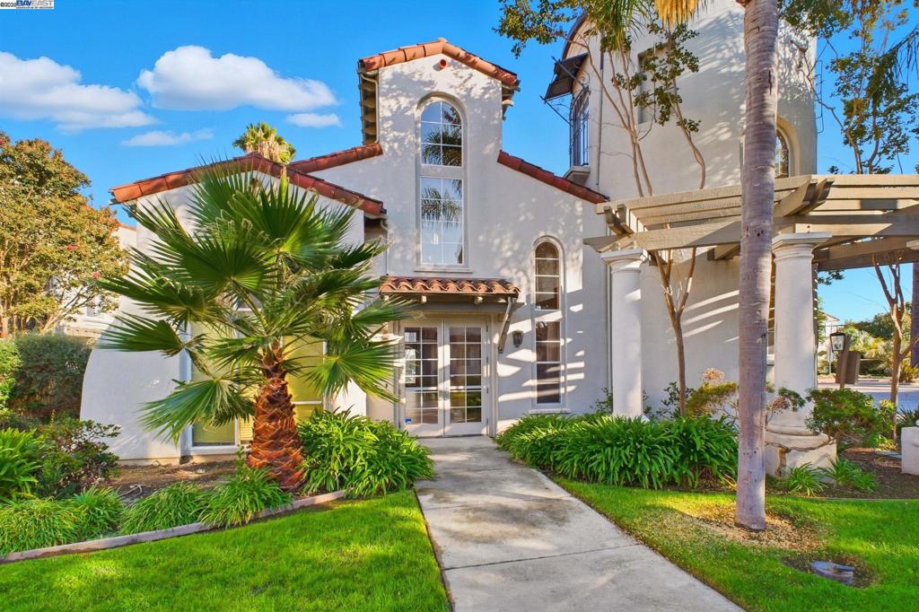 MONTE VISTA - Residential