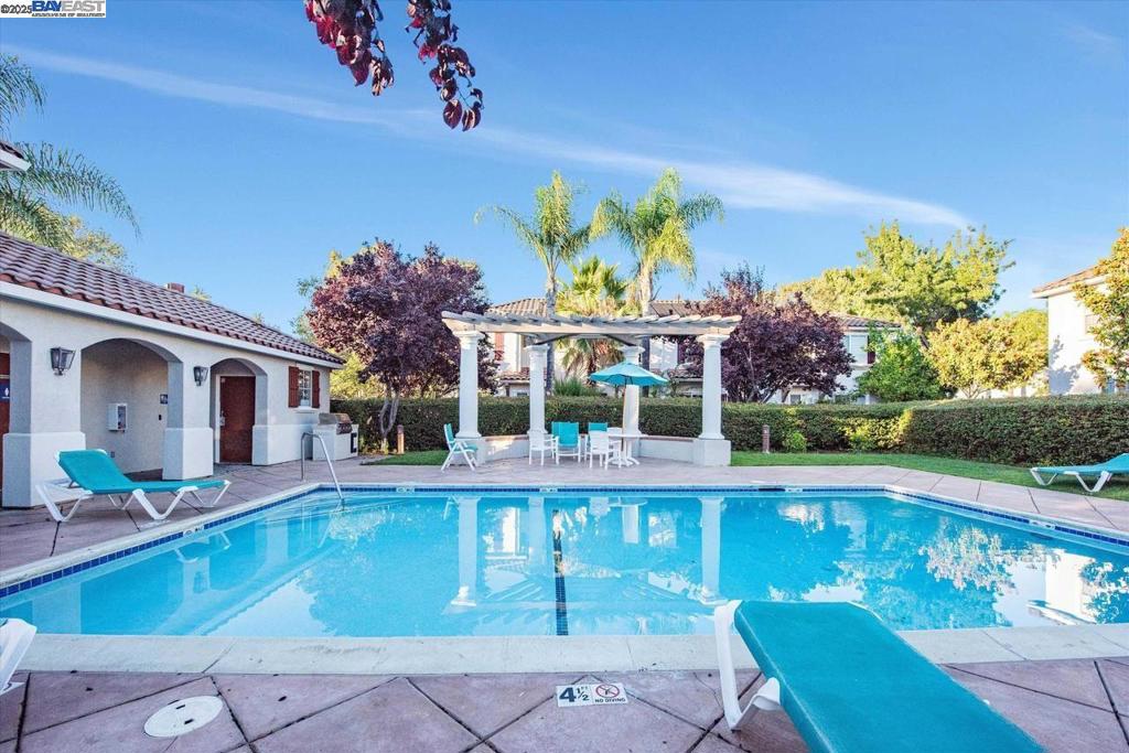 MONTE VISTA - Residential