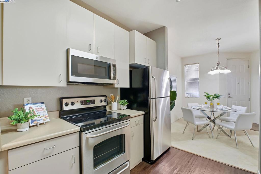 MONTE VISTA - Residential