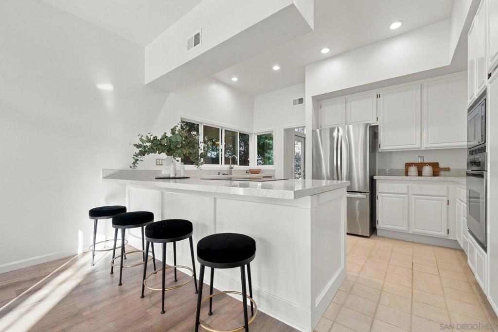 13083 Caminito Pointe Del Mar